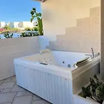 Ippolita Palace Luxury Lägenhet *