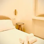 Ippolita Palace Luxury Lägenhet *