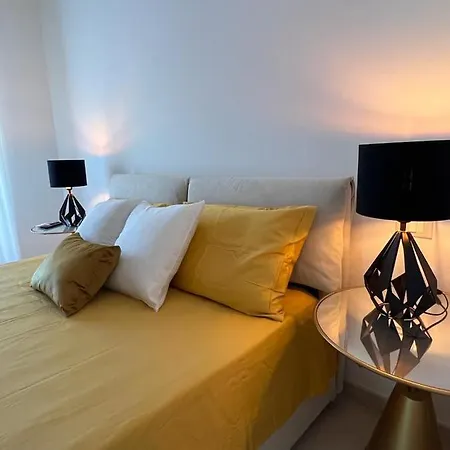 Lejlighed Ippolita Palace *